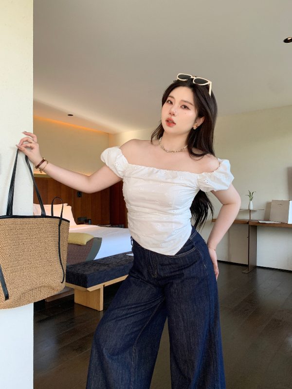 Plus Size Designer Lace One-Shoulder Top - Slimming Pleated Short T-Shirt for Summer - Trendy Chubby Style