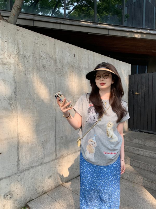 Plus Size Gray Cartoon Print Animal Party T-Shirt - Loose Fit Short Sleeve Top for Casual Style