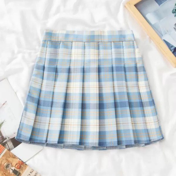 Plus Size High-Waisted A-Line Plaid Wool Pleated Skirt for Autumn Winter - Flattering Short Skirt for Curvy Women and Students