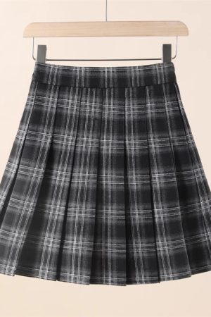 Plus Size High-Waisted A-Line Plaid Wool Pleated Skirt for Autumn Winter - Flattering Short Skirt for Curvy Women and Students