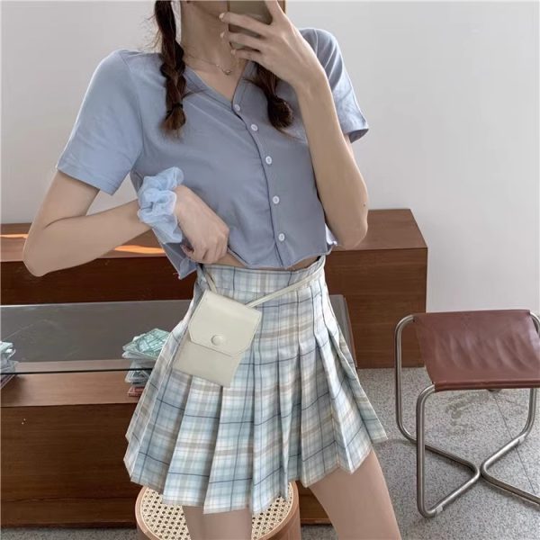 Plus Size High-Waisted A-Line Plaid Wool Pleated Skirt for Autumn Winter - Flattering Short Skirt for Curvy Women and Students