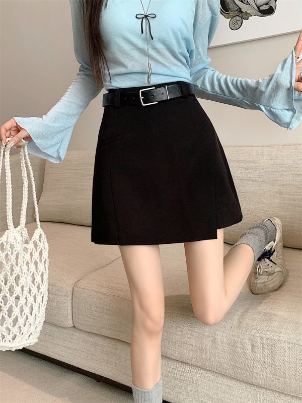 Plus-Size High-Waisted Irregular A-Line Half Skirt for Women, Summer Slimming White Bodycon Skirt, Chic and Trendy Fashion Piece