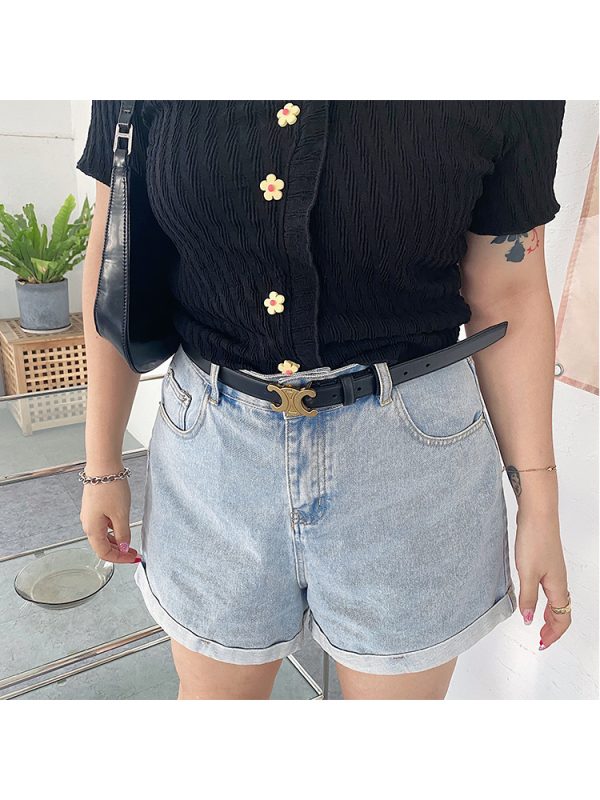 Plus-Size High-Waisted Loose-Fitting Denim Shorts with Rolled Hem - Classic Casual Straight-Leg Style for Everyday Wear