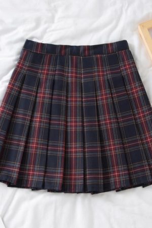 Plus Size High-Waisted Plaid Pleated Skirt for Women - 2025 Spring Summer College Style Short Skirt, Anti-Exposure Design
