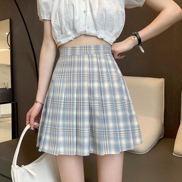 Plus Size High-Waisted Plaid Pleated Skirt for Women - 2025 Spring Summer College Style Short Skirt, Anti-Exposure Design