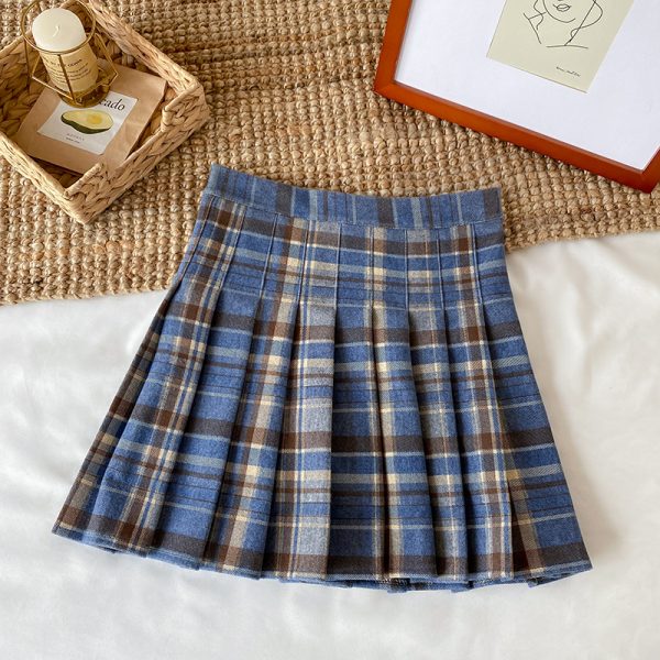 Plus Size High-Waisted Plaid Pleated Skirt for Women - 2025 Spring Summer College Style Short Skirt, Anti-Exposure Design