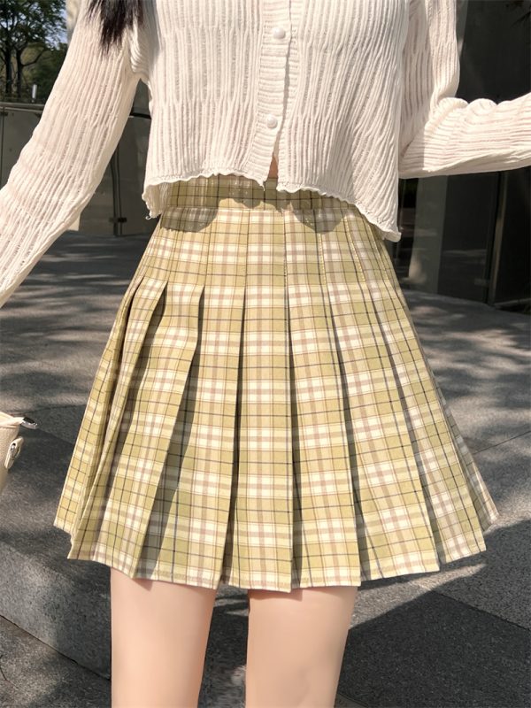 Plus Size High-Waisted Plaid Pleated Skirt for Women - 2025 Spring Summer College Style Short Skirt, Anti-Exposure Design