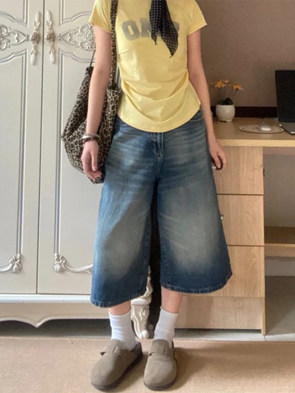 Plus Size High-Waisted Wide-Leg Denim Capri Pants for Women - Flattering Loose Fit American Style Shorts 2025