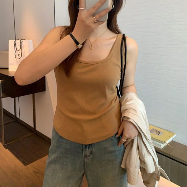 Plus Size Korean-Style Sleeveless Top with Wide Shoulder Straps, Flattering Fit for Chubby Figures, Ideal Base Layer for Women