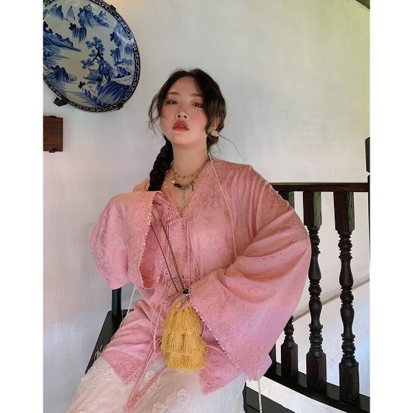 Plus Size Long Sleeve V-Neck Lace Shirt for Women - New Chinese Style National Wind Spring 2025 Top