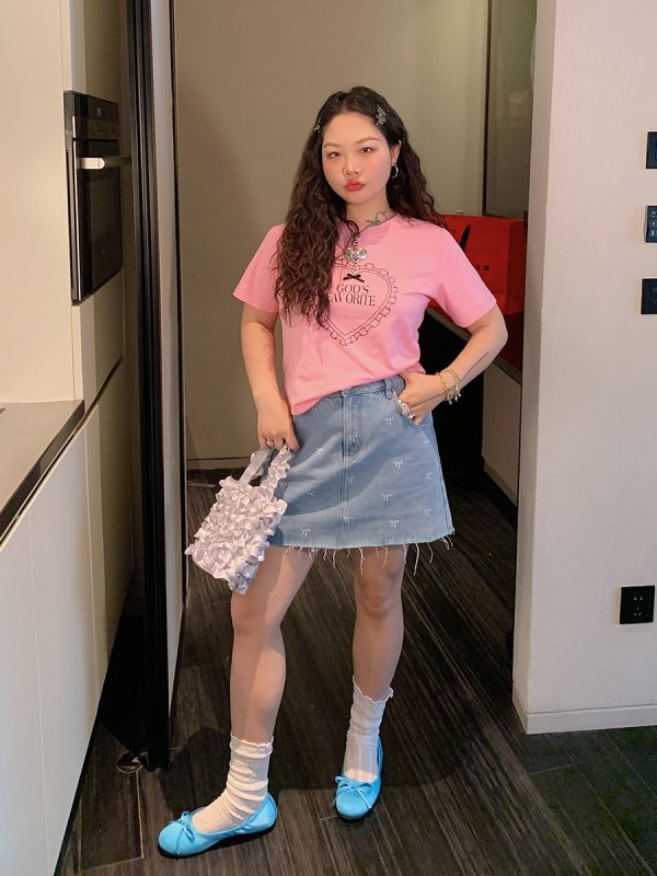 Plus Size Love Heart Bow Short Sleeve T-shirt for Women - Unique Beautiful Design - Spring/Summer 2025 - Y2K Korean Style Fashion