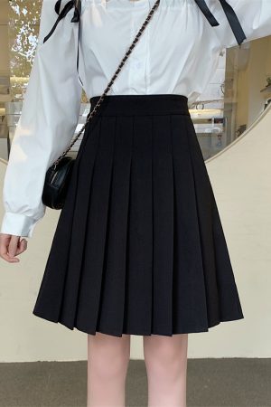 Plus Size Mid-Length Pink Pleated Skirt for Women, High-Waisted A-Line Design, Flattering College Style for Summer
