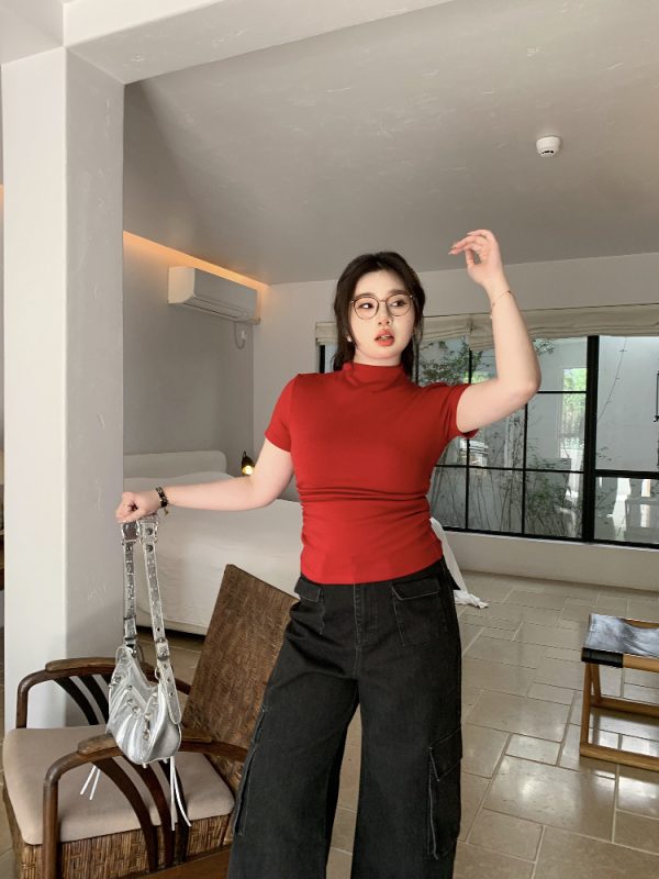 Plus Size Minimalist Fitted Half-High Neck Pleated Short Sleeve High-Stretch T-Shirt for Summer - Slimming and Stylish