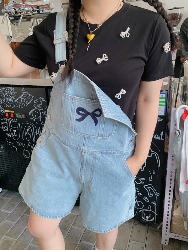 Plus Size Pearl Bow T-Shirt for Women - Handmade Short Sleeve Summer Top, Stylish and Trendy for 2025