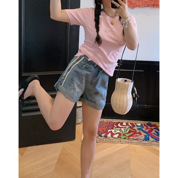 Plus Size Pearl Bow T-Shirt for Women - Handmade Short Sleeve Summer Top, Stylish and Trendy for 2025