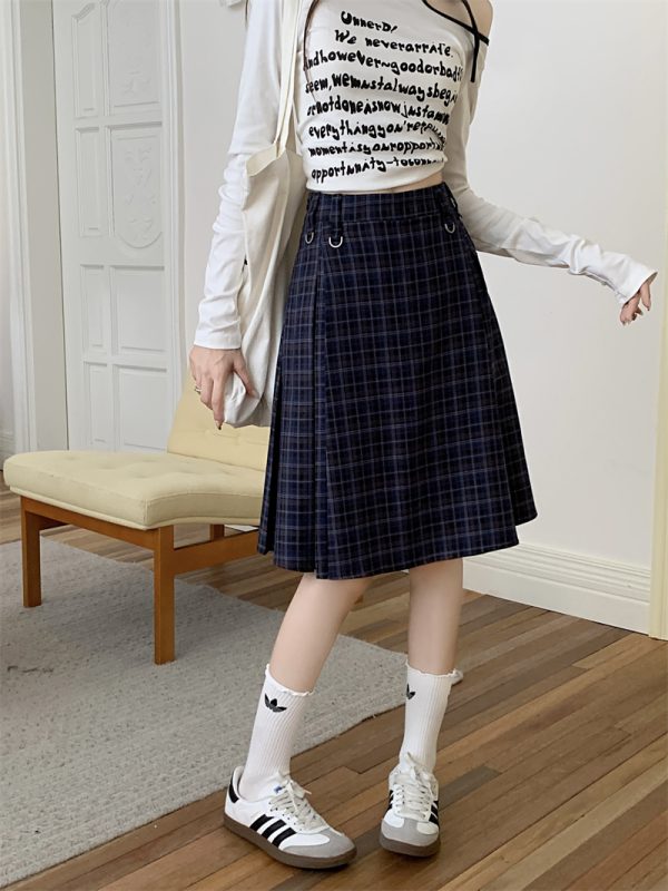 Plus Size Plaid A-Line Skirt for Women, High-Waisted Checkered Skirt, Autumn College Style, Slimming Mid-Length Fashion