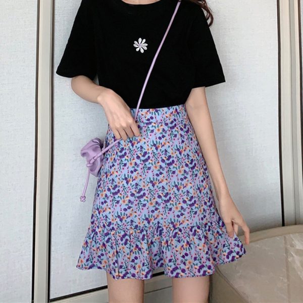Plus Size Purple Floral Chiffon A-Line Skirt for Women, Summer Fashion, Flattering Fish Tail Mid-Length Style
