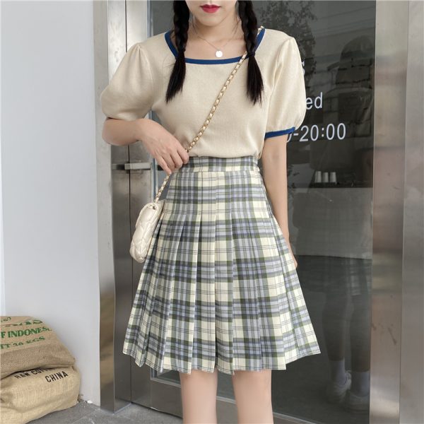 Plus Size Purple Plaid Pleated Midi Skirt for Women - High-Waisted A-Line College Style