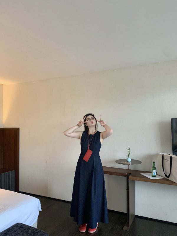 Plus Size Retro Blue Sleeveless Denim Dress with Elegant Vest - Chubby Urban Style Long Skirt for Weekly Reports