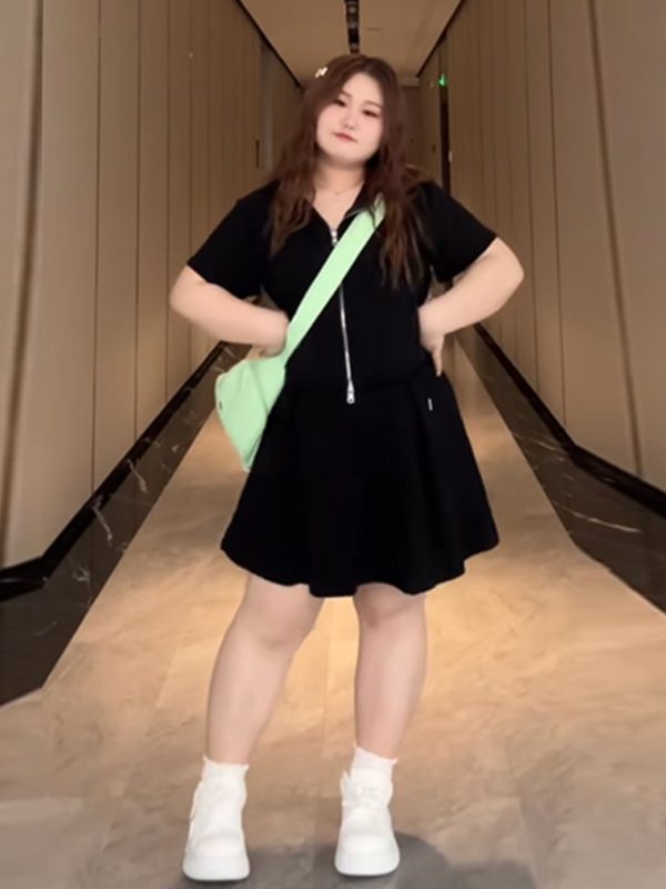 Plus-Size Slimming Two-Piece Set: Casual Sports Top & Skirt for Women, Sweet & Spicy Summer Outfit, Flattering Fit for Curvy Figures