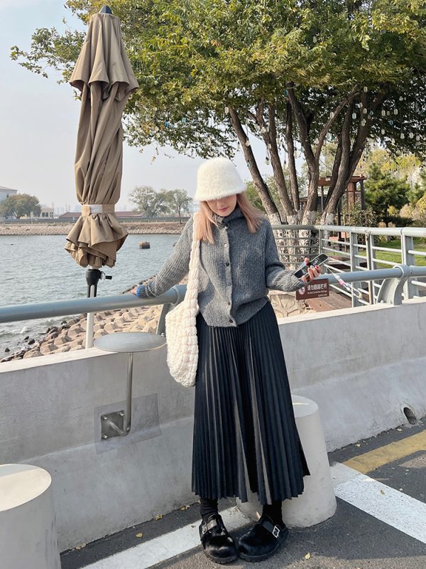 Plus Size Solid Color Midi Skirt for Autumn Winter - Thickened Pleated Warm Versatile Basic Style