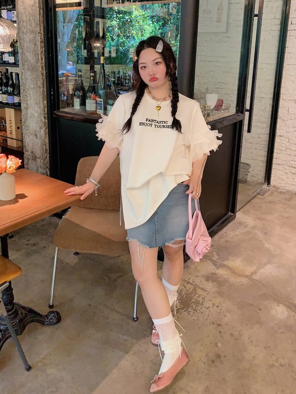 Plus Size Split Short Sleeve T-Shirt for Women - Trendy White Summer Top, Fashionable Niche Design for 2025