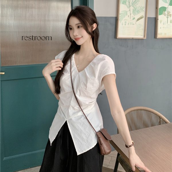 Plus Size Split V-Neck Short Sleeve Shirt for Women - Summer French Style, Waist-Cinching Pleated Elegant Top