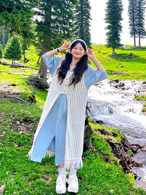 Plus-Size Summer Vacation Two-Piece Set with Tassel Skirt and Hollow-Out Cover-Up Dress - Loose Layered Style for Travel