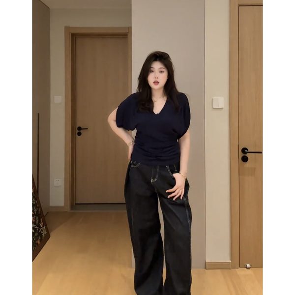 Plus-Size V-Neck Short Sleeve T-Shirt for Women, Flattering Batwing Sleeve Top, Unique Summer Style, Chic and Comfortable