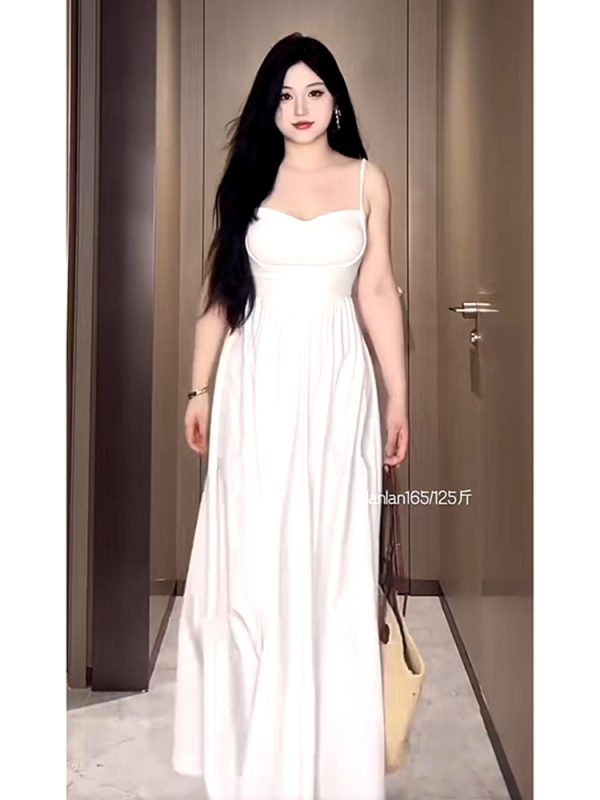 Plus-Size White Camisole Dress for Curvy Figures - French Style, Waist-Cinching, Flattering Sleeveless Summer Dress