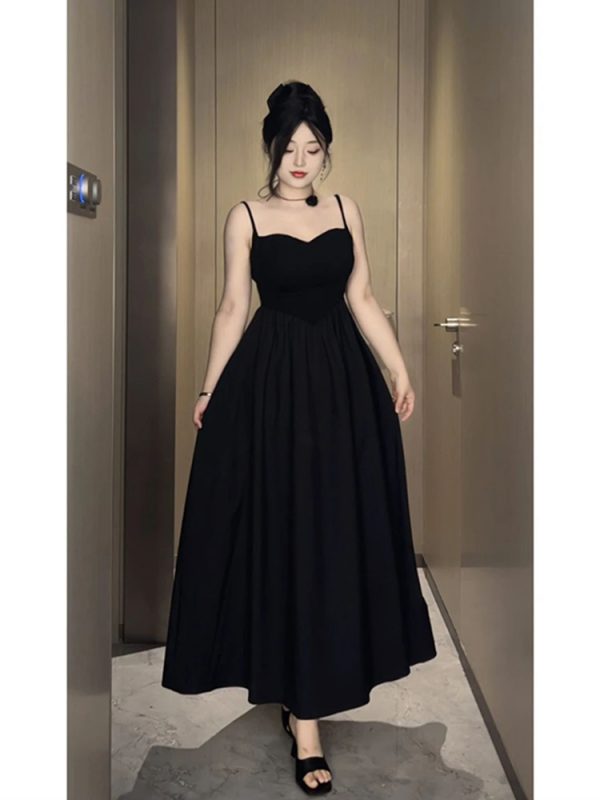 Plus-Size White Camisole Dress for Curvy Figures - French Style, Waist-Cinching, Flattering Sleeveless Summer Dress