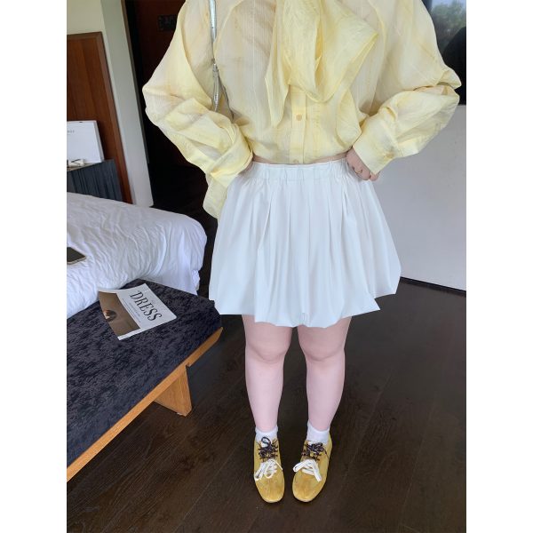 Plus Size White Floral Bud Puffy Half Skirt - Slimming Cloud Alice Style Short Skirt for a Chic 90s Y2K Look