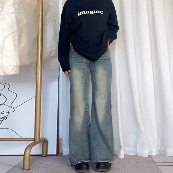 Plus-Size Wide-Leg Jeans for Pear-Shaped Figures, Loose Fit for Short Women, Flattering for Thick Thighs and Wide Hips