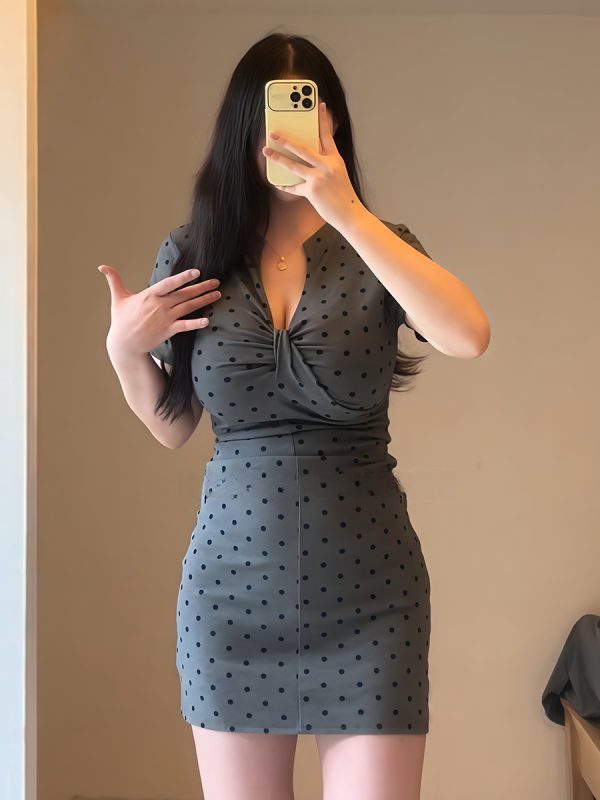 Plus-Size Women's French-Style High-End Polka Dot Bodycon Dress for Summer, Slim Fit Short Skirt, Chic and Trendy