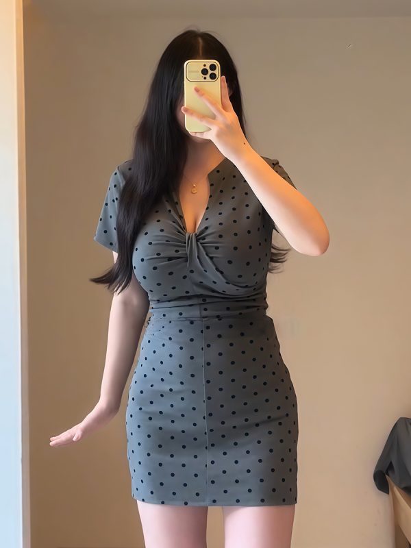 Plus-Size Women's French-Style High-End Polka Dot Bodycon Dress for Summer, Slim Fit Short Skirt, Chic and Trendy