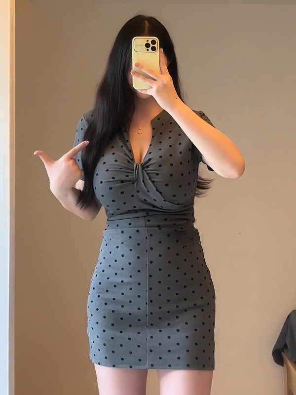 Plus-Size Women's French-Style High-End Polka Dot Bodycon Dress for Summer, Slim Fit Short Skirt, Chic and Trendy