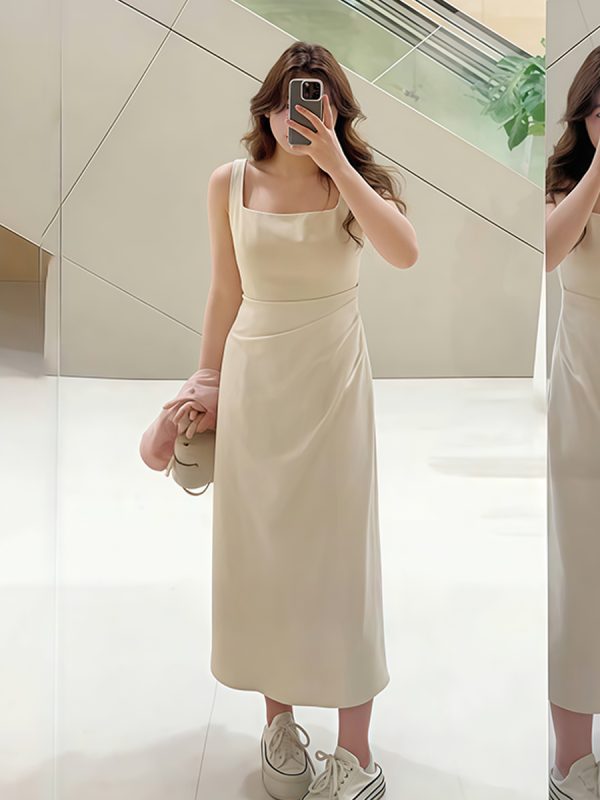 Plus-Size Women's French-Style Pleated Waist Camisole Dress & Cover-Up Set - Slimming Summer Fashionable Two-Piece for Curvy Style