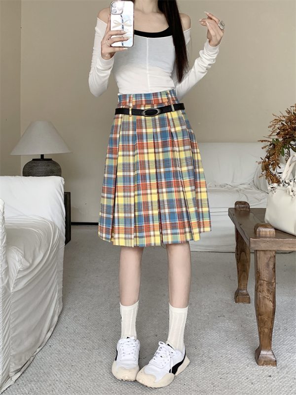 Plus Size Women's High-Waisted A-Line Colorful Plaid Pleated Skirt - Retro Checkered Mid-Length Style