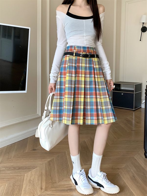 Plus Size Women's High-Waisted A-Line Colorful Plaid Pleated Skirt - Retro Checkered Mid-Length Style