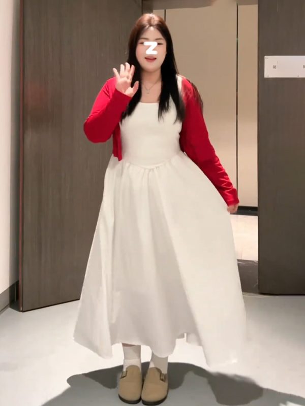 Plus-Size Women's Korean-Style Camisole Dress and Knitted Cardigan Set - 2025 Early Spring Collection