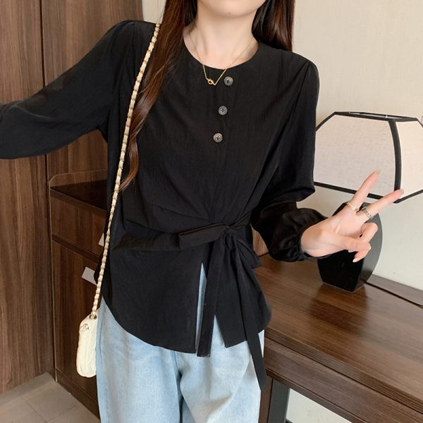 Plus-Size Women's Long Sleeve Shirt - French Design, Irregular Waist, Flattering Spring Top for Curvy Figures, Chic Fashion.