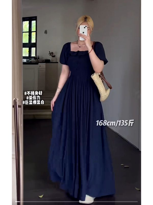 Plus-Size Women's Long Summer Dress with Slimming Effect, French Style Square Neck and Puff Sleeves, Elegant Curvy Fashion