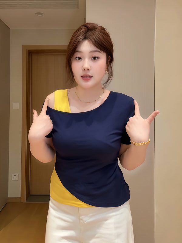 Plus-Size Women's Off-Shoulder Short Sleeve T-Shirt, Slim Fit Faux Two-Piece Top, Summer Fashion for Curvy Women, Trendy Style