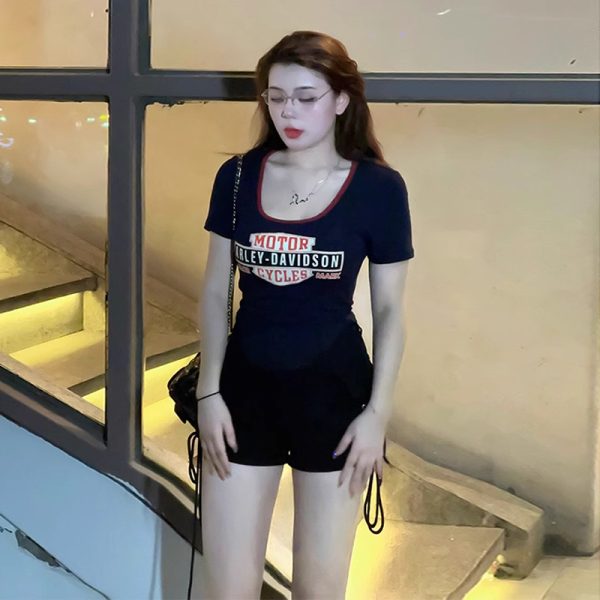 Plus-Size Women's Slim Fit Summer T-Shirt, Versatile Short Sleeve Top for Curvy Girls, American Hot Girl Style