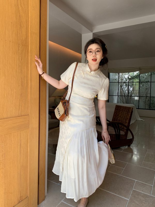 Plus-Size Zen-Inspired Body-Shaping Dress, Elegant Irregular White Design, Chinese Style, Trendy for Y2K and Modern Fashion