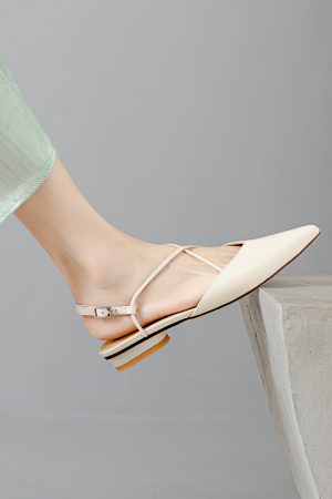 Pointed Cross-Strap Closed-Toe Flat Sandals for Women â€“ Genuine Leather Outdoor Summer Footwear 2024, French Style