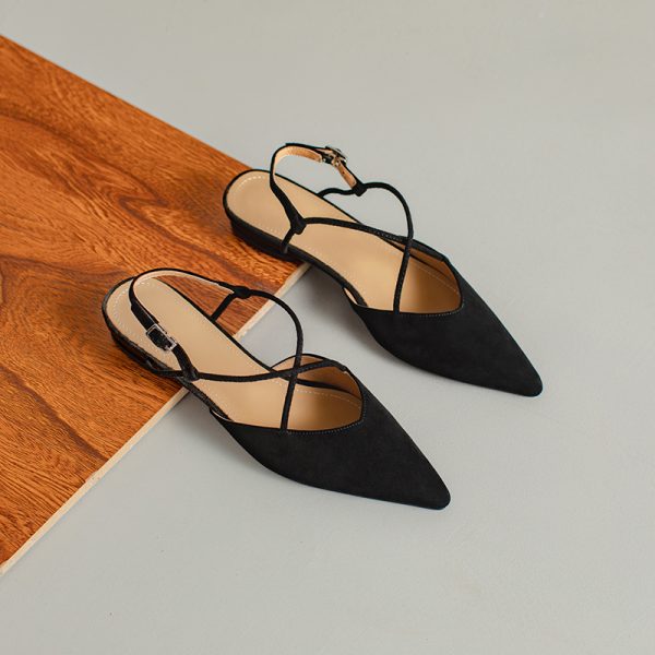 Pointed Cross-Strap Closed-Toe Flat Sandals for Women â€“ Genuine Leather Outdoor Summer Footwear 2024, French Style