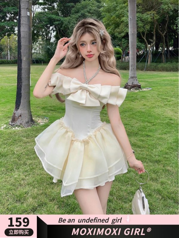 Princess Black Puff Skirt Dress with Bow and Diamond-Studded Neck, Fairy Tale Style for Birthdays, Y2K Fashion