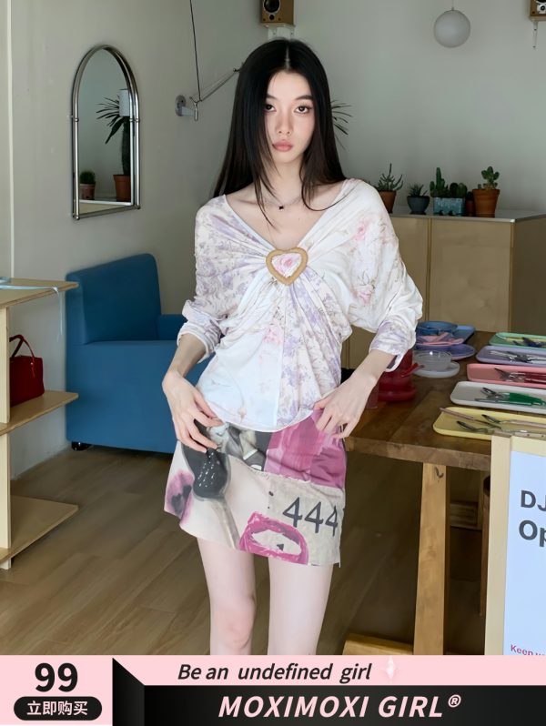Purple Floral Patchwork V-Neck Knitted Short-Sleeve T-Shirt - Elastic Loose Fit Summer Top for Y2K and 90s Style