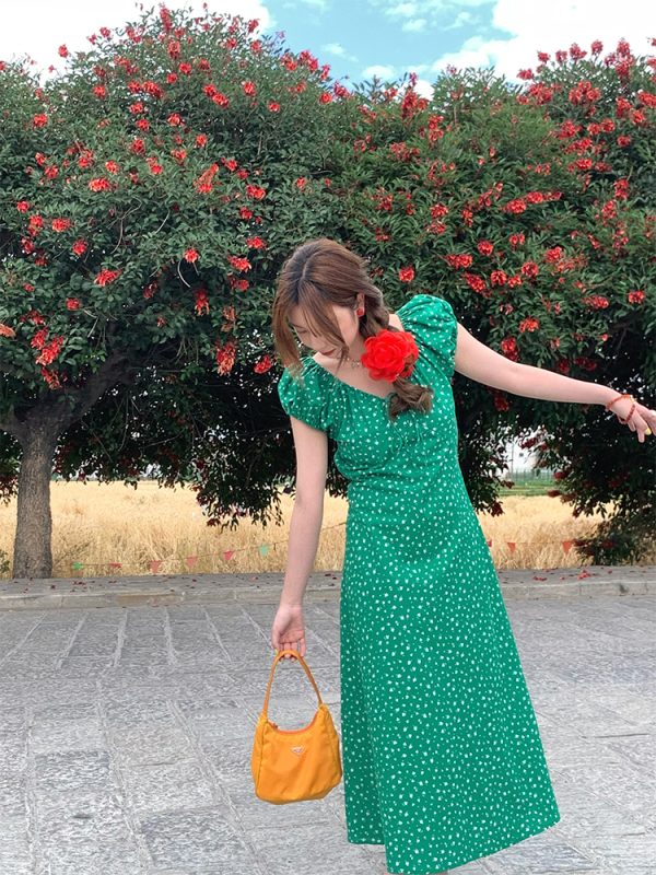 Red Floral Dress for Women, Loose Puff Sleeve Long Dress with French V-neck, Summer Flowers Design, Vintage Style, Perfect for Summer Outings
